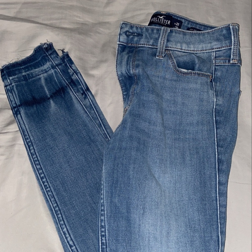 Hollister jeans